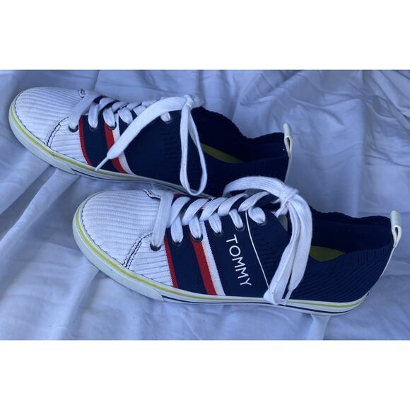 WOMEN'S TOMMY HILFIGER (TWOANA) RIBBED KNIT TEXTILE ATHLETIC SNEAKERS 9.5 - Picture 3 of 8